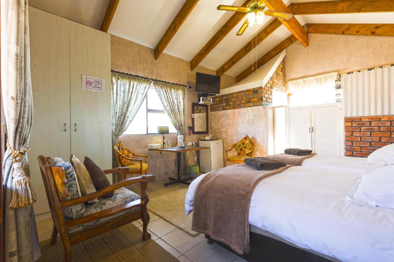 Oceanview Guesthouse Struisbaai Exterior foto